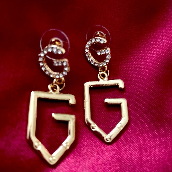 16k gold plated pretty rhinestone earrings - Picture 2 of 5